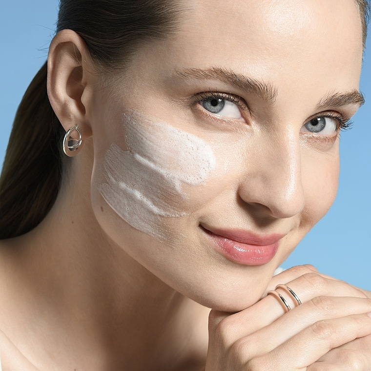 Очищающая крем-пенка для лица - Biotherm Cera Cleanser Cream To Foam — фото N3