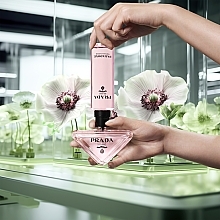 Prada Paradoxe Virtual Flower - Парфюмированная вода (сменный блок) — фото N4