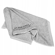 Духи, Парфюмерия, косметика Полотенце для бритья, серое - Mr. Bear Family Shaving Towel
