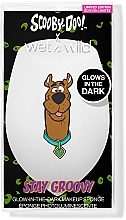 Духи, Парфюмерия, косметика Спонж для макияжа - Wet N Wild x Scooby Doo Glow in the Dark Sponge