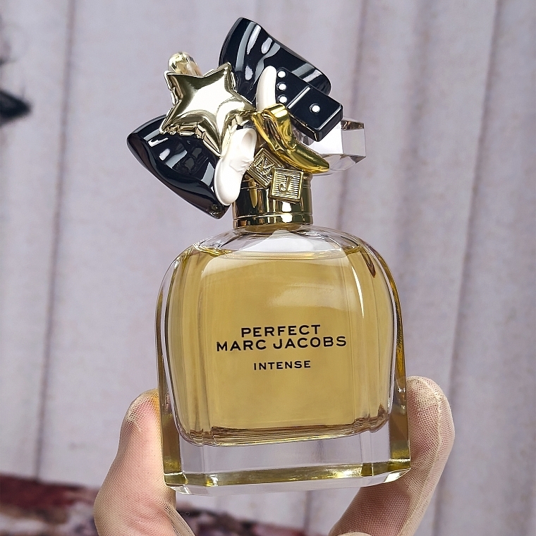 Marc Jacobs Perfect Intense