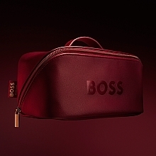 ПОДАРУНОК! Косметичка бордова - Hugo Boss Parfums — фото N2