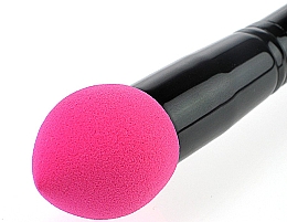 Кисть-спонж для тональной основы, MB-129, розовая - MaXmaR Pink — фото N2
