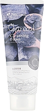 Глубоко очищающая пенка для сужения пор - 3W Clinic Charcoal Cleansing Foam — фото N2