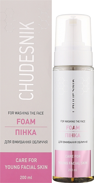 Пінка для вмивання для молодої шкіри - Chudesnik Foam For Washing The Face — фото N2