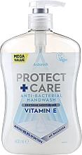 Антибактериальное жидкое мыло "Увлажнение и защита" - Astonish Moisture & Protect Antibacterial Handwash — фото N1