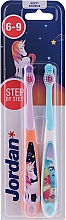 Детская зубная щетка, 6-9 лет, единорог и дельфин - Jordan Step By Step Soft — фото N1