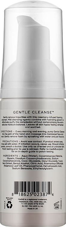 Очищающая пенка для всех типов кожи - Medik8 Gentle Cleanse Hydrating Rosemary Foam — фото N2