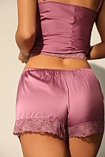 Комплект женский для сна "Фиалка", топ + шорты, сиреневый - German Volf — фото N2