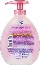 Мыло для рук "Масло Монони и цветы тиаре " - Fresh&Clean Oil Monoi Soap — фото N2