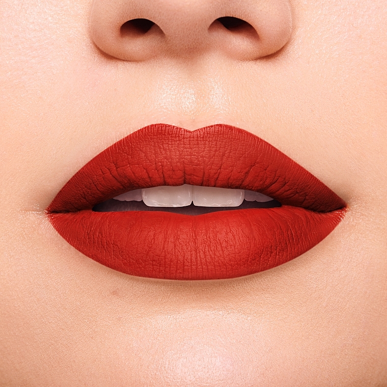 Стійка невагома помада-тінт для губ з матовим ефектом - Lancome L'Absolu Rouge Drama Ink — фото N4