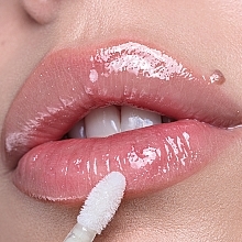 Блиск для губ - Catrice Better Than Fake Lips Volume Gloss — фото N4