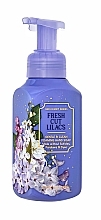 Духи, Парфюмерия, косметика Мыло-пена для рук - Bath And Body Works Fresh Cut Lilacs Geantle & Clean Foaming Hand Soap