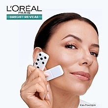 УЦЕНКА Сыворотка для кожи лица против пигментных пятен с ниацинамидом - LOreal Paris Bright Reveal 10% Niacinamide Dark Spot Serum * — фото N9