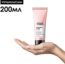 Кондиціонер для захисту кольору волосся - L'Oreal Professionnel Serie Expert Vitamino Color Resveratrol Conditioner — фото N2