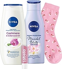 Набор - NIVEA Girl's Stuff (sh/gel/250ml + b/lotion/200ml + lip/balm/5,5ml + socks) — фото N3