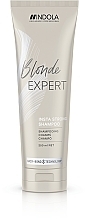 Парфумерія, косметика Відновлювальний і зміцнювальний шампунь для світлого волосся - Indola Blonde Expert Insta Strong Shampoo