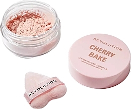 Духи, Парфюмерия, косметика Рассыпчатая пудра - Makeup Revolution Y2K Baby Cherry Bake Loose Powder And Puff