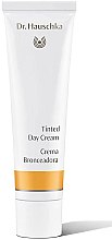 Денний крем для обличчя - Dr. Hauschka Tinted Day Cream — фото N6