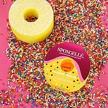 Пенная многоразовая губка для душа - Spongelle Confection Body Wash Infused Buffer Jasmine Brulee — фото N3