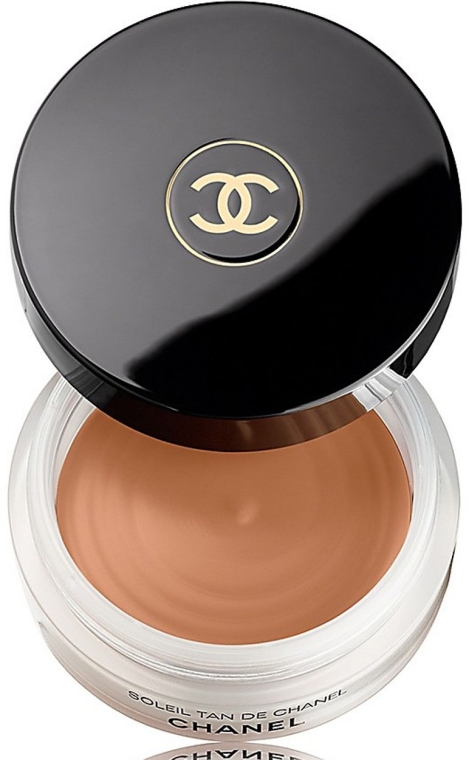 Тональний крем - Chanel Soleil Tan De Chanel 