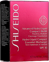 Духи, Парфюмерия, косметика Компактная крем-пудра запасной блок - Shiseido Advanced Hydro Liquid Compact Foundation SPF10 Refill