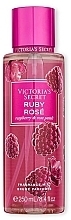 Духи, Парфюмерия, косметика Парфюмированный спрей для тела - Victoria's Secret Ruby Rose Raspberry & Rose Petals Fragrance Mist