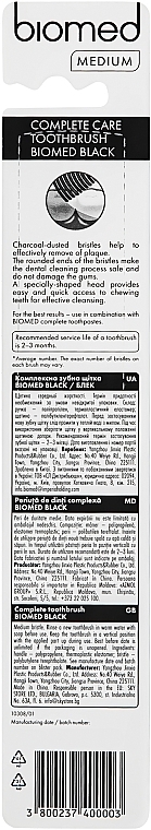 Зубна щітка з вугільним напиленням, середньої жорсткості, чорно-зелена - Biomed Black Medium Toothbrush — фото N2