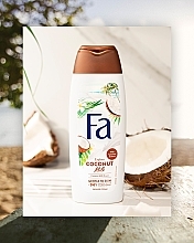 Крем-гель для душа "Кокосовое молочко" - Fa Coconut Milk Shower Gel — фото N3