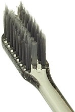 Зубна щітка для брекетів, м'яка, чорна - Mizuha Wakka Ortho Toothbrush — фото N3