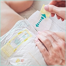 Підгузки Pampers Premium Care Newborn (2-5 кг), 78 шт. - Pampers — фото N7