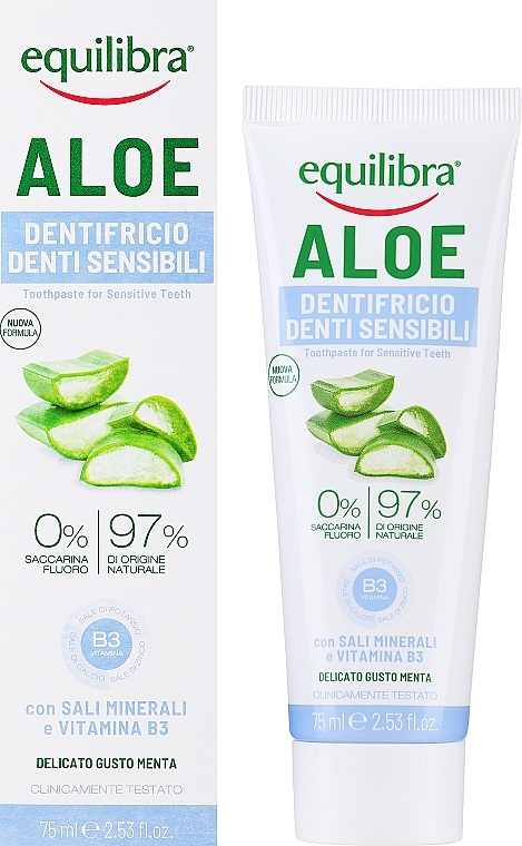 Зубная паста для чувствительных зубов и десён - Equilibra Aloe Gel Sensitive Gums Toothpaste — фото N2