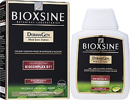 Растительный шампунь против выпадения для сухих и нормальных волос - Biota Bioxsine Femina Herbal Shampoo Against Hair Loss — фото N2