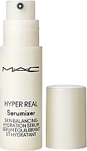 ПОДАРУНОК! Зволожувальна сироватка для обличчя - M.A.C Hyper Real Serumizer Skin Balancing Hydration Serum (міні) — фото N1