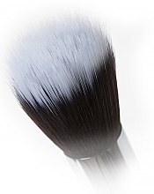 Пензель для тонального крему, MC-S-02 - Nanshy Stippling Brush Onyx Black — фото N2