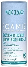 Пудра для умывания - Foamie Powder To Milk Face Wash Magic Cleanse — фото N1