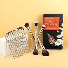 Набір пензлів для макіяжу - Eigshow Beauty Monarch Butterfly Professional — фото N4