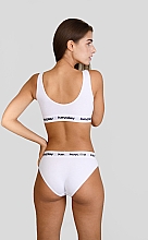 Комплект белья для женщин "Base White", топ + трусики-бикини, белый - Keyplay — фото N4
