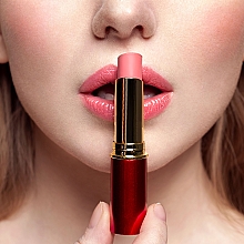 Зволожуюча помада-бальзам для губ - Cherel Moisturizing Balm Lipstick — фото N6