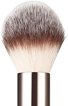 Финишная кисть - MUA Finishing Brush with Holo Box — фото N2