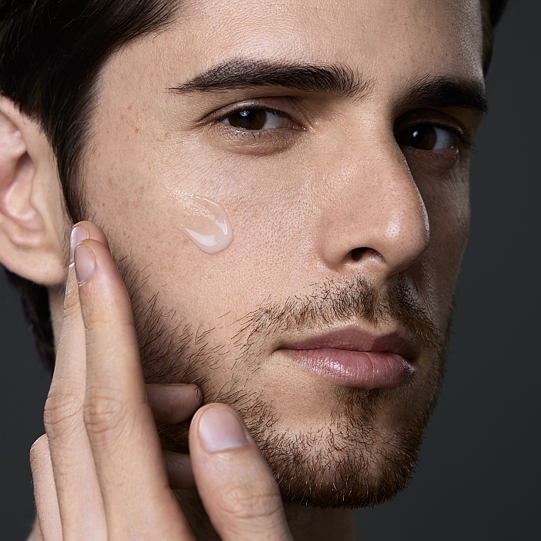 Восстанавливающий крем для лица - Shiseido Men Total Revitalizer Cream  — фото N7
