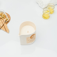 Масажна свічка "Розгладжувальна карамель" - Flagolie Caramel Smoothing Massage Candle — фото N3