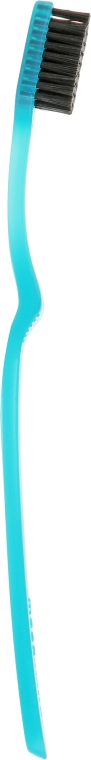 Зубна щітка "Софт Блек Вайтенінг", блакитна - Megasmile — фото N2