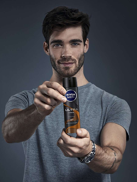 Дезодорант-антиперспірант-спрей для чоловіків - NIVEA MEN Ultra Carbon Anti-Perspirant — фото N3