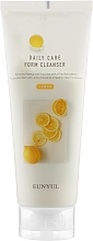 Парфумерія, косметика Очищувальна пінка з екстрактом лимона - Eunyul Daily Care Lemon Foam Cleanser