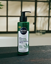 Ультразаспокійливий рідкий крем для гоління - NIVEA MEN Sensitive Pro Ultra Calming Liquid Shaving Cream — фото N3