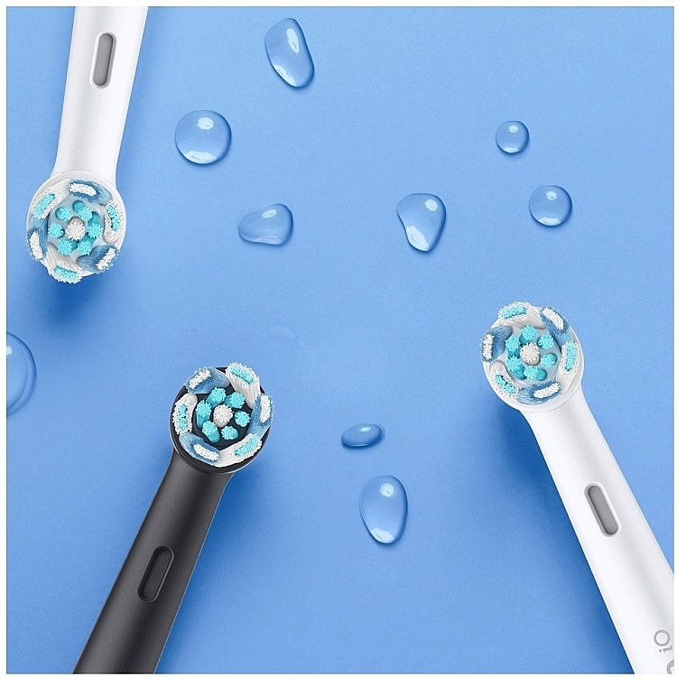 Електрична акумуляторна зубна щітка, біла - Oral-B iO Series 4 — фото N8