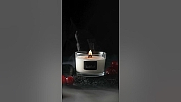 Ароматическая веганская свеча "Vanilla Passion" - MAREVE — фото N1