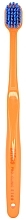 Парфумерія, косметика Зубна щітка "Ultra Soft" 512063, помаранчева із синьою щетиною, в кейсі - Difas Pro-Clinic 5100