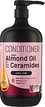 Кондиціонер для волосся "Ультраблиск" - Bio Naturell Sweet Almond Oil & Ceramides Conditioner — фото N1